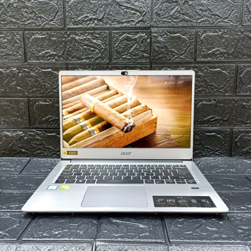 Laptop Acer Swift 3 Intel Core i5-8250U 8GB SSD 512GB MX150 LIKENEW