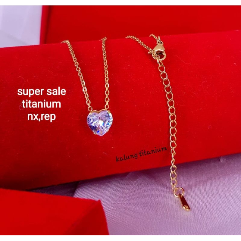 Kalung love titanium asli warna gold,bisa dipakai mandi dan harian