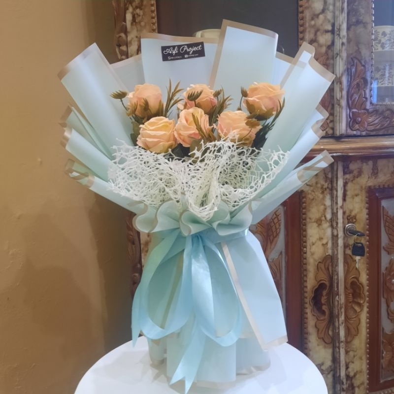 Buket bunga premium/ buket wisuda/ buket bunga artificial