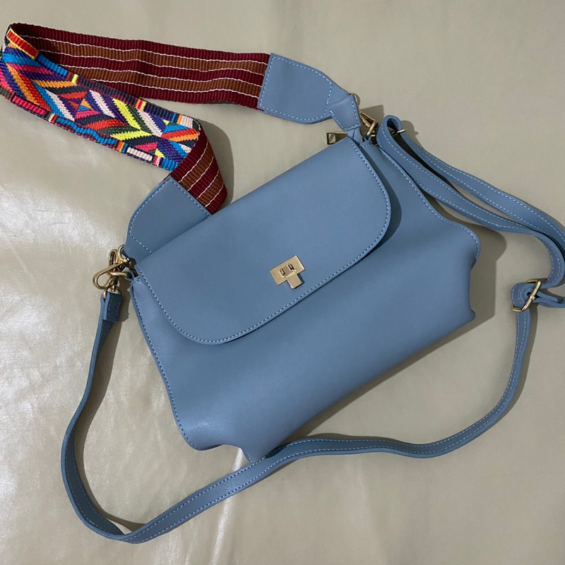 Tas Selempang / Sling Bag Miniso