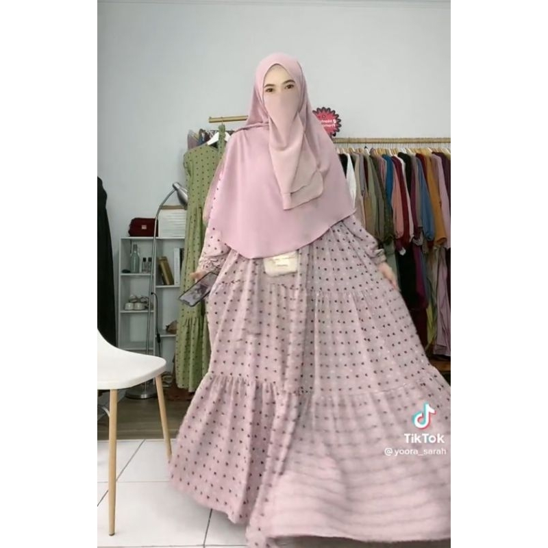 Soraya dress by Yoora Sarah Preloved like New ukuran M