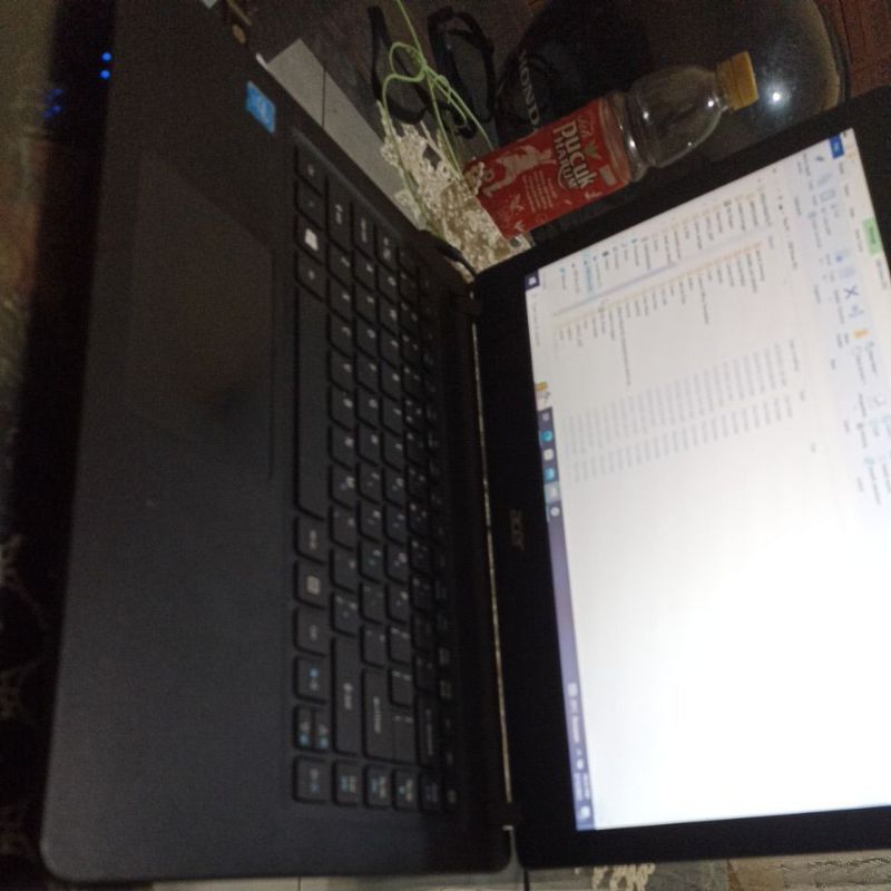 Laptop ACER Aspire ES1 432 N16Q8 bekas second
