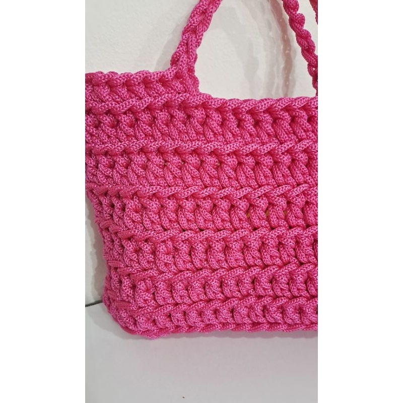tas rajut dari tali kur ukuran 30x25, handmade warna pink