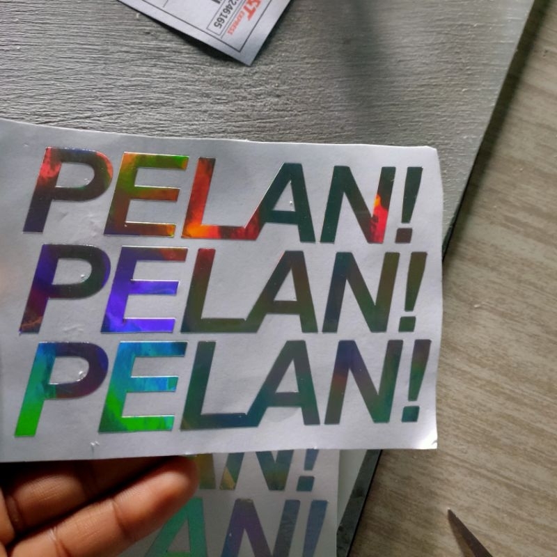 STIKER CUTTING VIRAL HOLOGRAM PELAN!