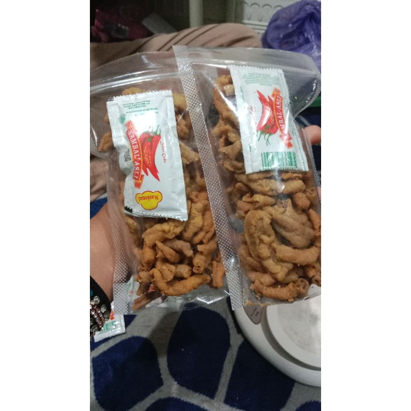 

CEMILAN MURAH.. keripik usus renyah