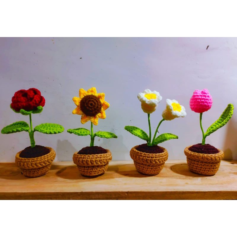 Crochet mini flower / bunga rajut / hiasan meja / bunga rajut mini hiasan meja