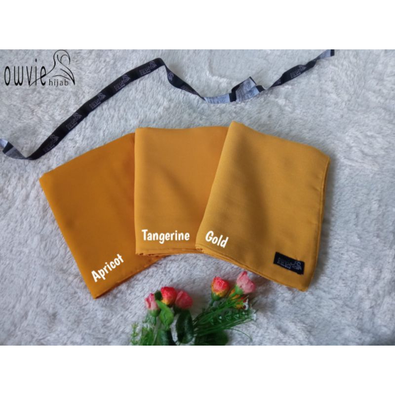Kerudung segiempat syari mustard kuning busuk