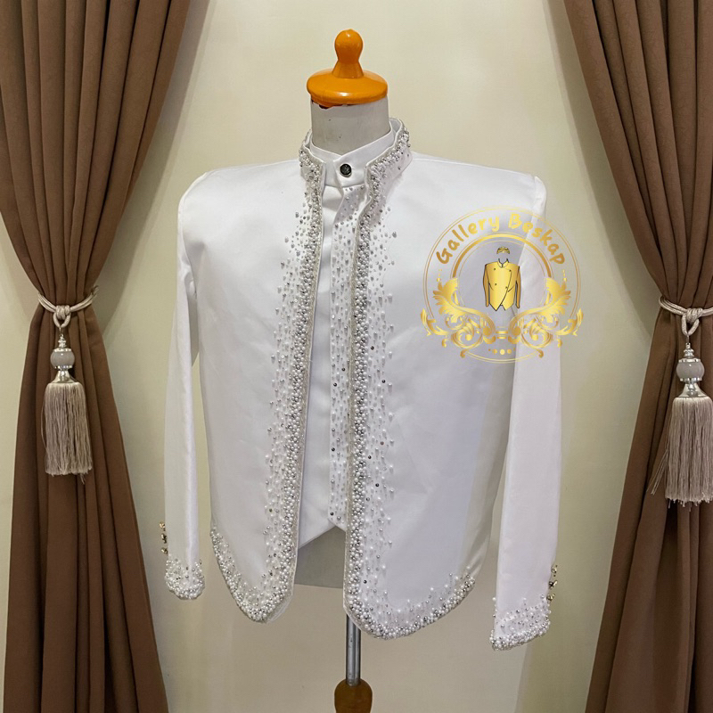 READY Beskap Jawa putih / beskap solo / hewes / beskap akad / jas akad / beskap putih/ hewes