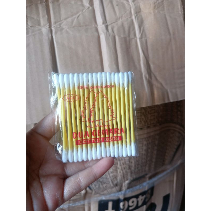 Cotton Buds Dua cemaran dewasa 1pack isi 12 bungkus