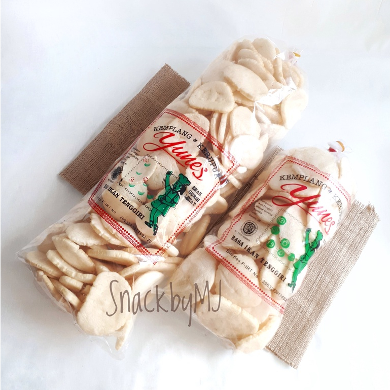 

Kemplang Kerupuk Bangka Goreng Ikan Tenggiri/Kerupuk Kemplang/Aneka Kerupuk/Kerupuk Ikan
