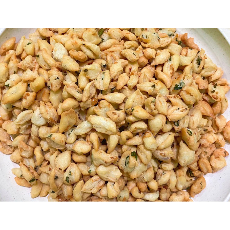 

Kue Bawang Gunting 1 Kg