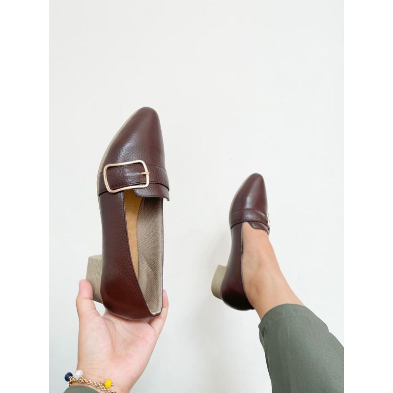 sepatu kulit bhonkshors