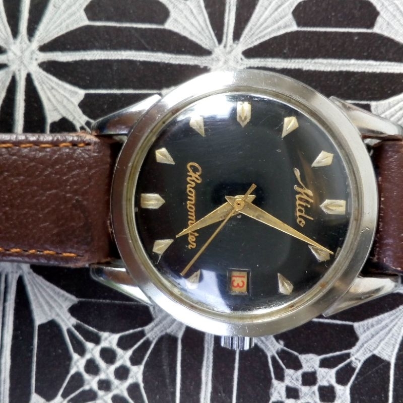 Jam tangan Mido multifort superautomatic jam bekas jam vintage.
