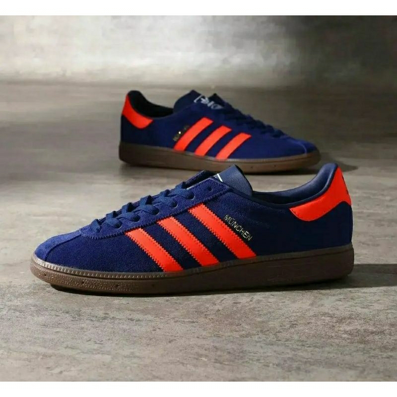 Adidas munchen new release bnibwt 100% originals  color way dublin