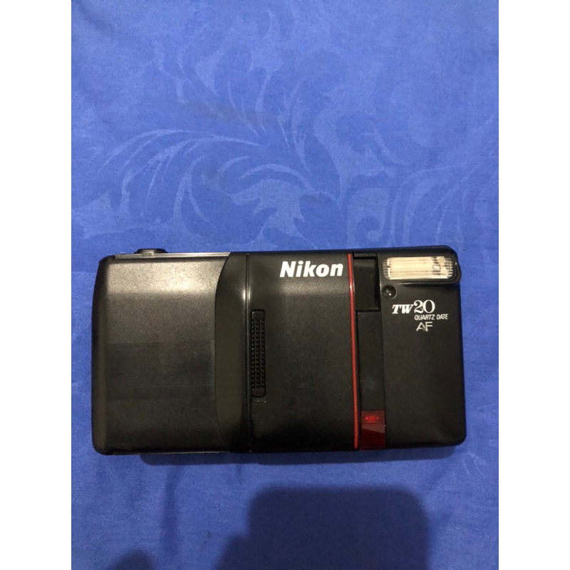Analog Nikon / kamera analog nikon tw20 / kamera jadul / tustel