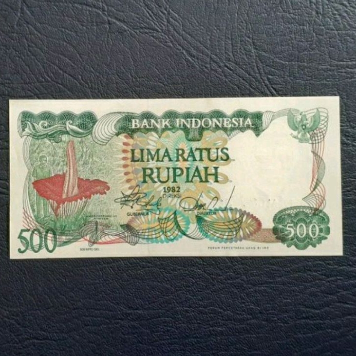 Uang kuno kertas 500 rupiah bunga bangkai Raflesia tahun 1982