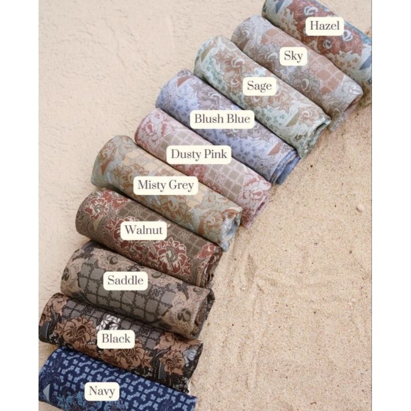 Aara scarft HL arunika series& HL autonoma brooch by heavenlights