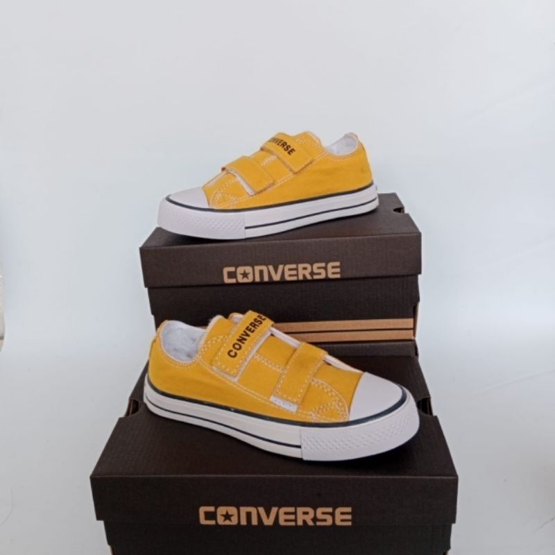 Converse Allstar Anak Velcro Size (18-35) / Sepatu Converse Anak / Sepatu Anak Laki-laki / Sepatu Sneakers Anak / Sepatu Anak Sekolah