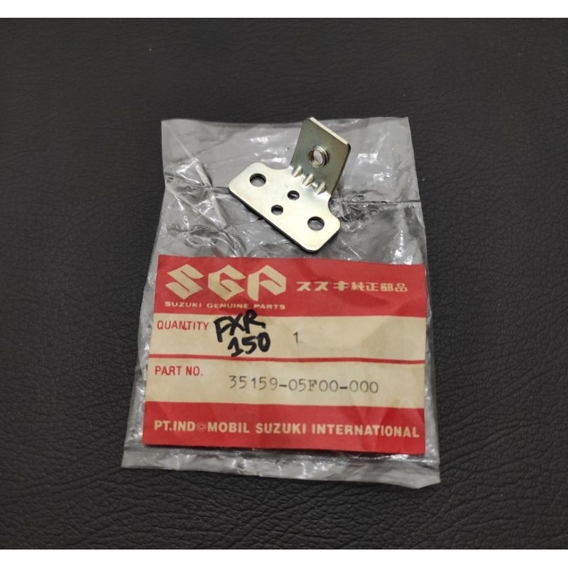 plat bracket braket breket dudukan pangkon lampu depan headlamp headlight reflektor suzuki FXR FXR15