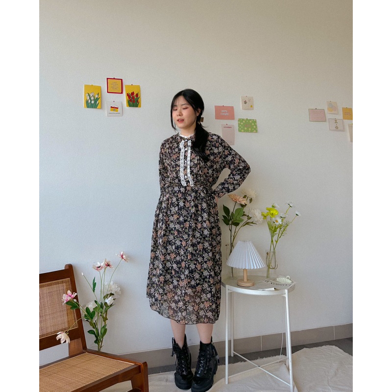 KANON - Kotoha Floral Dress - Dress midi vintage korean look full furing hijab friendly