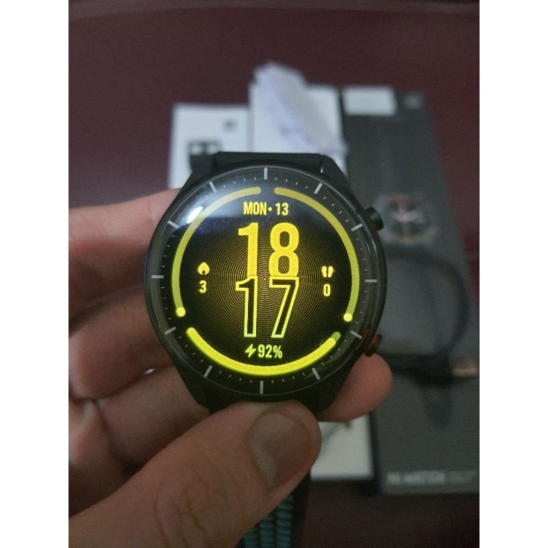 smartwatch pria Mi Watch