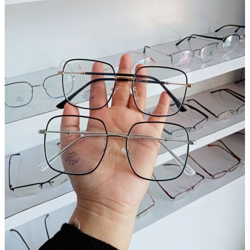 kacamata anti radiasi UV