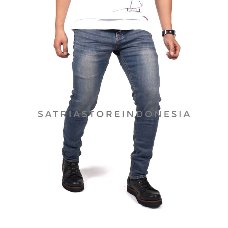 Celana Panjang Pria Skinny Jeans