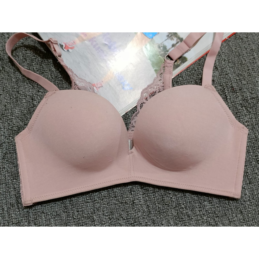 BRA / BH WANITA 182 TIDAK ADA KAWAT BUSA SEDANG SIZE 32-38