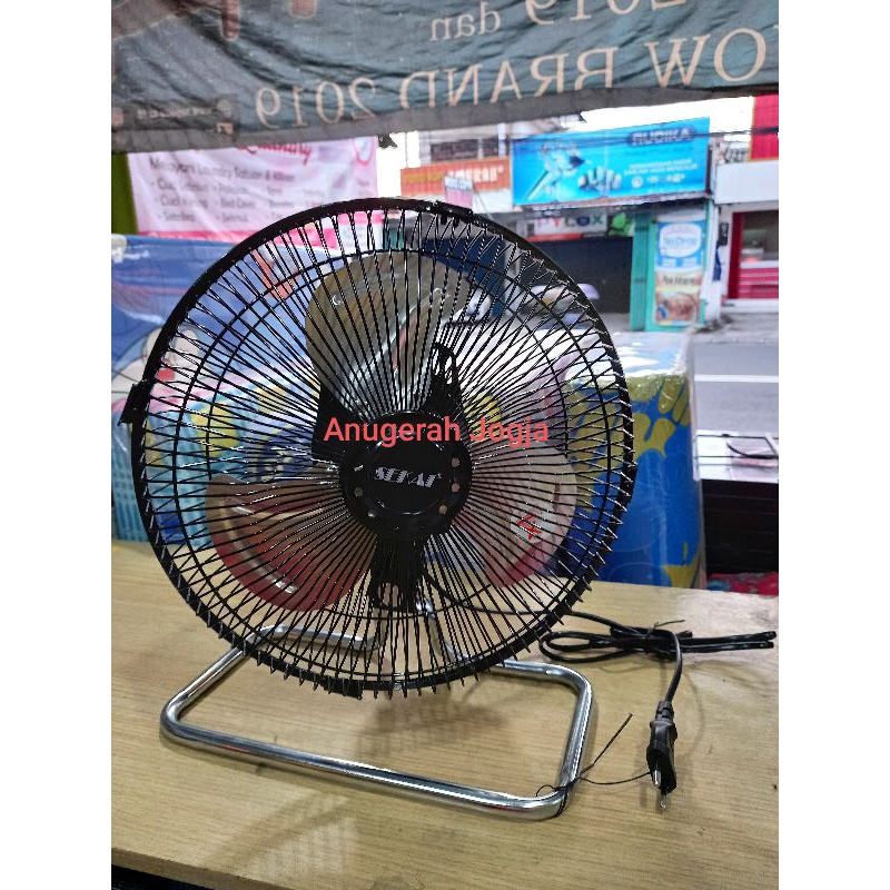 Kipas angin besi Sekai 10 inch