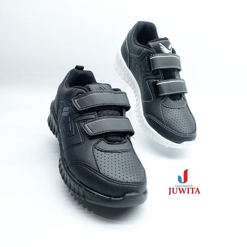 Sepatu sekolah sneakers anak merk finotti