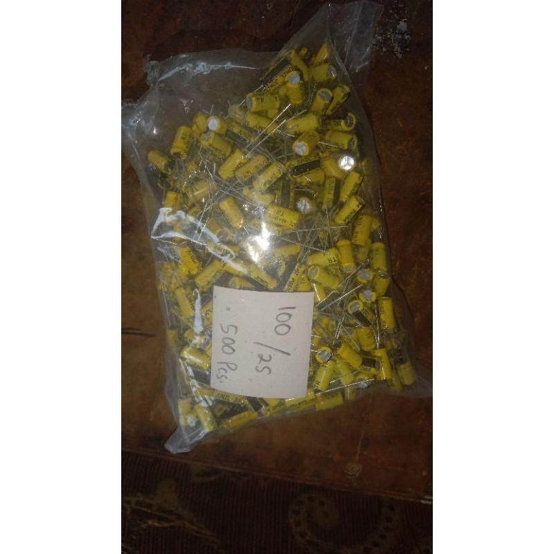 elco 100uf 25v