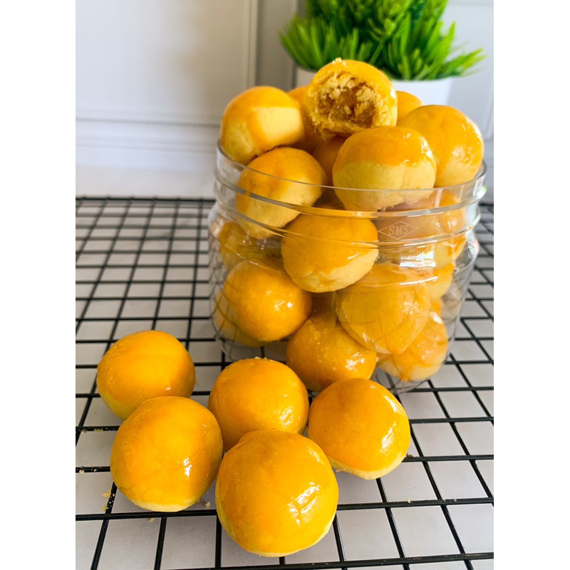 

Nastar Klasik isian full selai nanas homemade