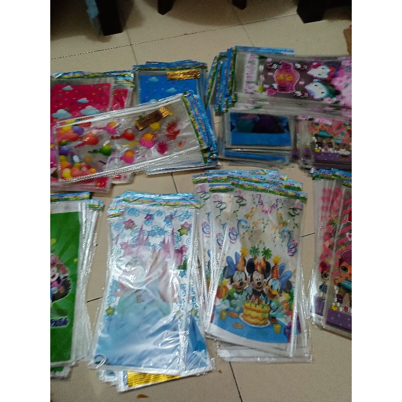 

10Pcs Plastik Snack PLus Kawat Ulang Tahun Ukuran 20x40cm Murah