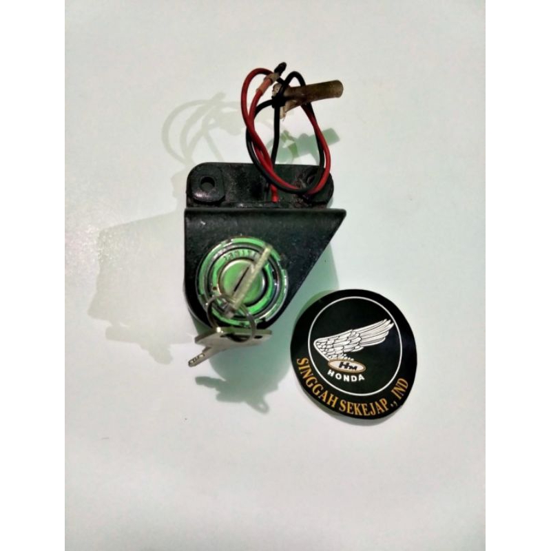 kunci kontak honda CB100 CB125 original lengkap pangkon