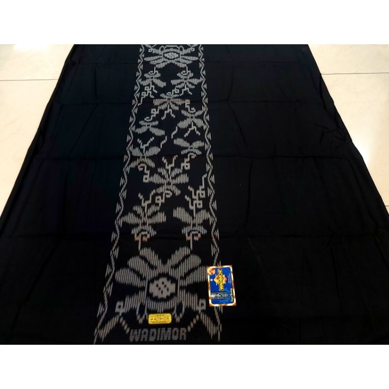 Sarung Wadimor Motif  Tumpal kembang Bali Hitam Serangam Warna Sarung Pria Tenun Songket Batik Premum Dewasa Cowok Sarung Seragam Hitam kain