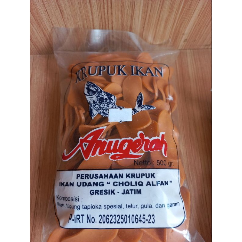 

kerupuk krupuk mentah ikan udang anugerah choliq alfan giri gresik