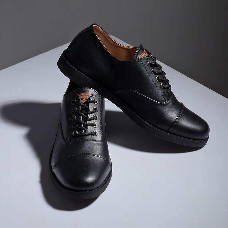 Oxford Full Black | 38-46 | Sepatu Pantofel Santai Kasual Kerja Kuliah Pria Cowok Men Laces | FORIND x Story of Monday