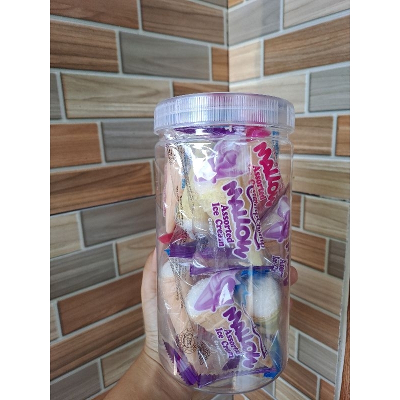 

Chompchomp Marshmallow Ice Cream Assorted in Jar 1000 ML