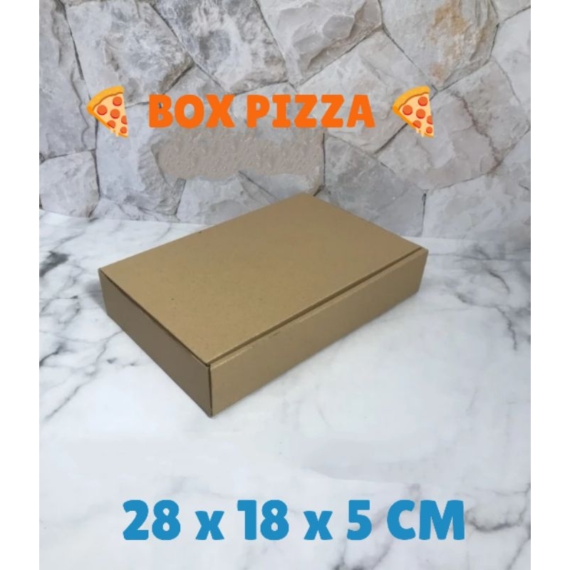 

Box pizza ukuran 28x18x5cm single wall polos