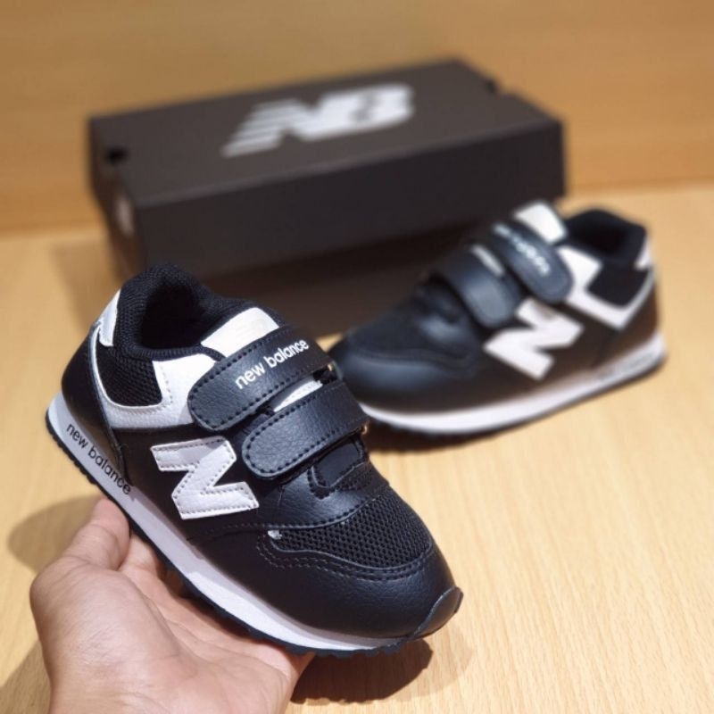 Sepatu Sneaker Hitam Anak Unisex Laki Laki Perempuan Sneakers Anak Casual Sport Terbaru