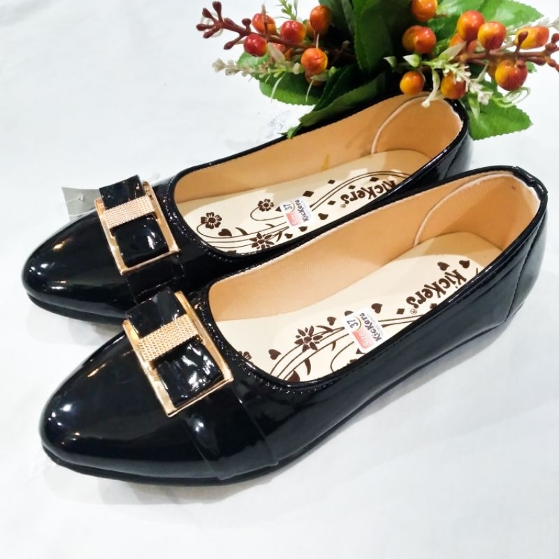 Flatshoes kickers sepatu kickers sepatu kerja sepatu wanita warna hitam flatshoes kantor hitam glossy sepatu balet formal