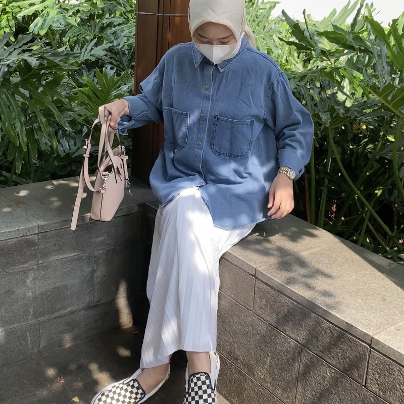 KEMEJA DENIM OVERSIZE
