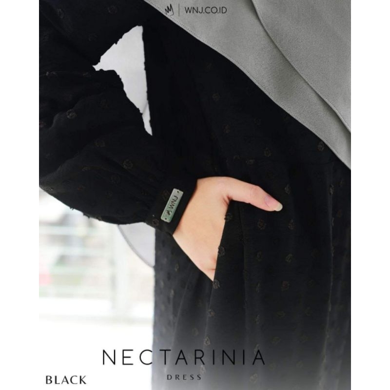 Nectarinia Dress wanoja | gamis cringkle Hitam