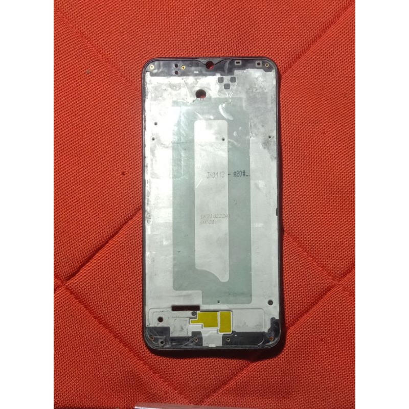 FRAME LCD TULANG LCD TATAKAN LCD SAMSUNG A20-A205 original copotan