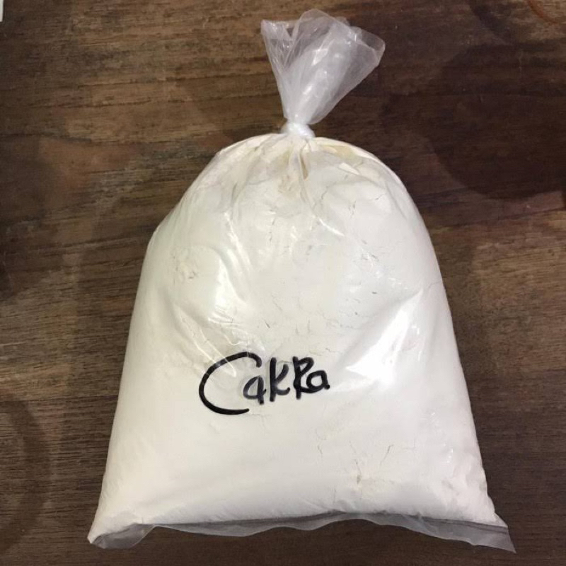 

Tepung Cakra Kembar 1kg [repack]