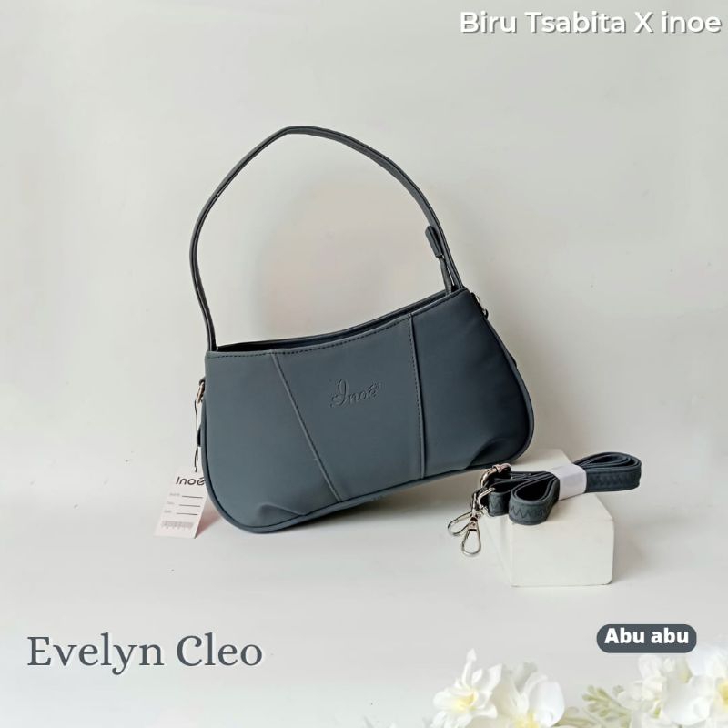 EVELYN CLEO BY. BIRU TSABITA X INOE