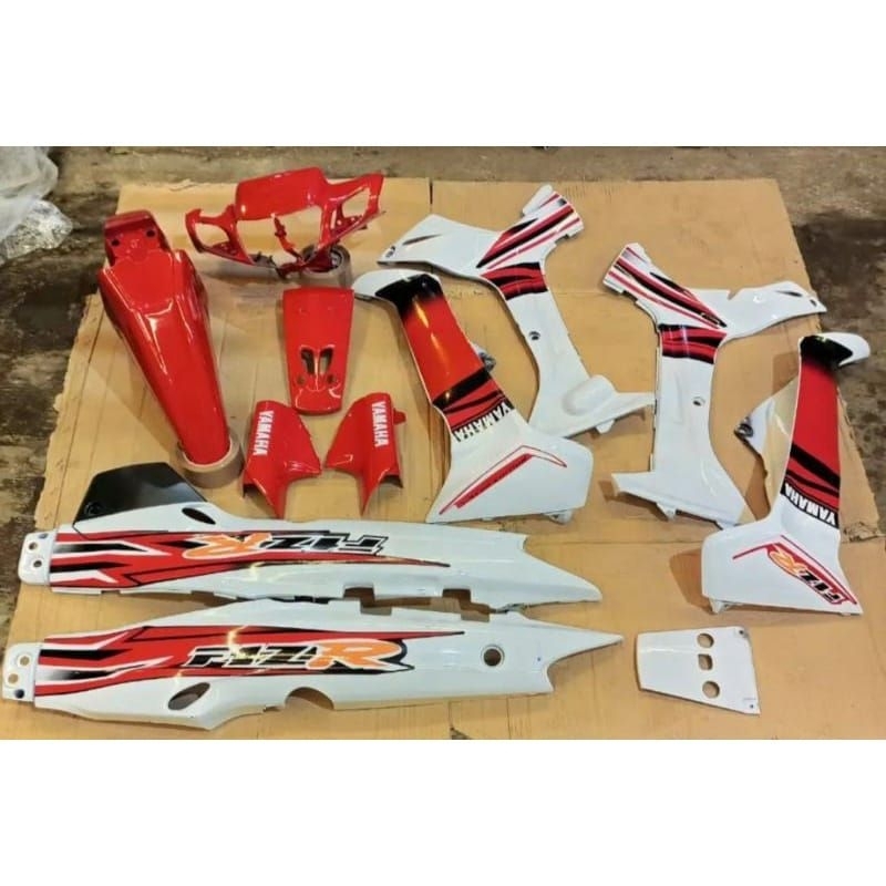 cover body halus full set yamaha fiz r se merah putih yamaha fiz r