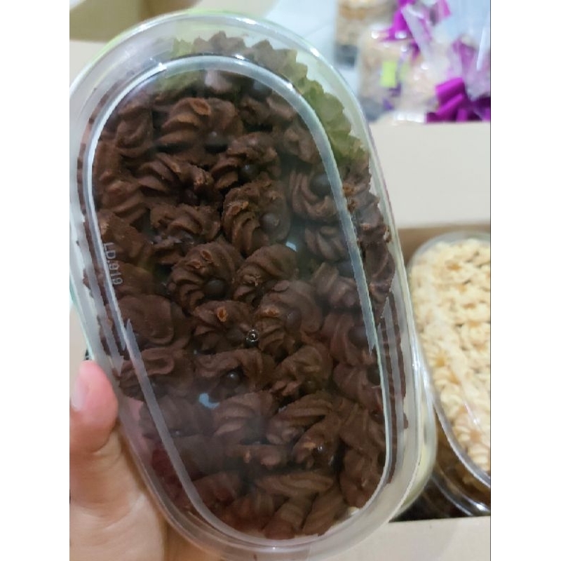 

SEMPRIT COKELAT
