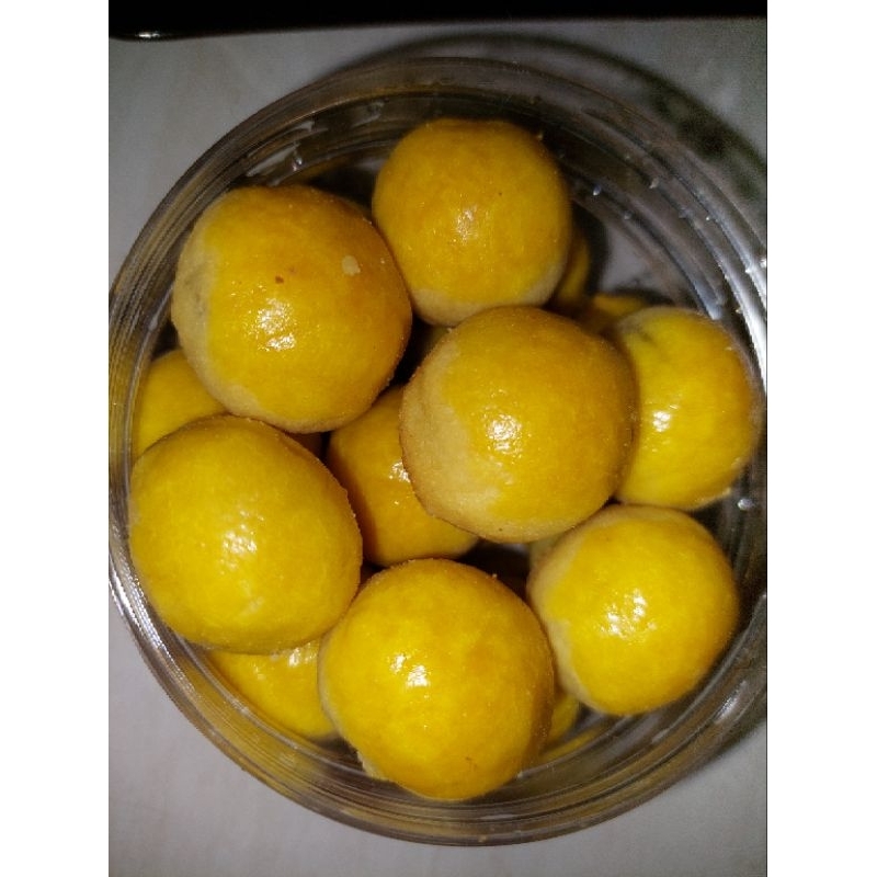 

KUE KERING NASTAR/KUE LEBARAN