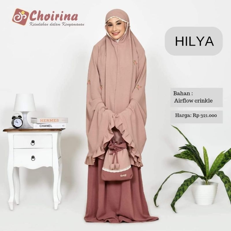Mukena Choirina Hilya Crinkle Lembut Cewek Dewasa  Terbaru
